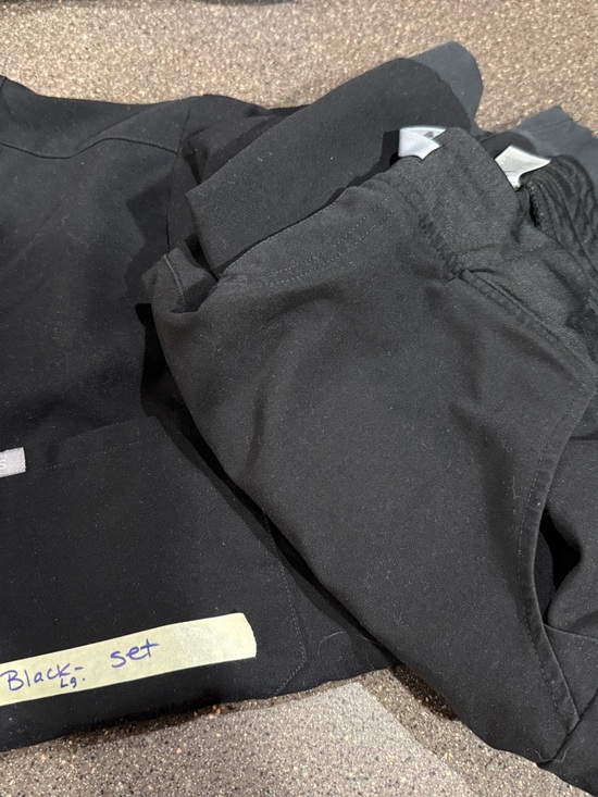 Figs Other - FIGS Black scrub set